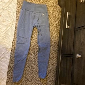 Gym shark leggings